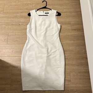 Tommy Hilfiger White Dress that fits a lot of occasions (business casual,formal)